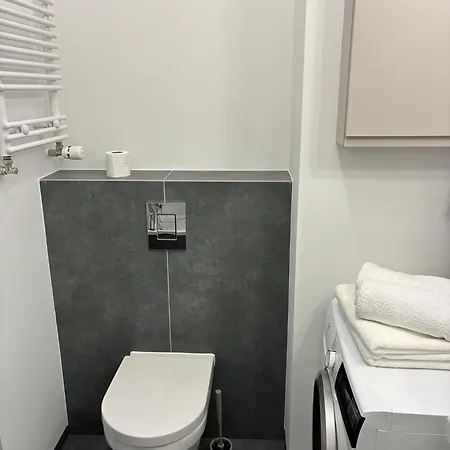 Atj Kierbedzia - Olinek, Ac, Free Parking, Balcony Apartment