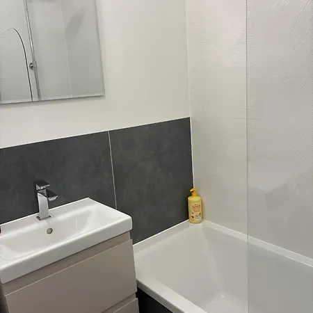 Apartment Atj Kierbedzia - Olinek, Ac, Free Parking, Balcony *